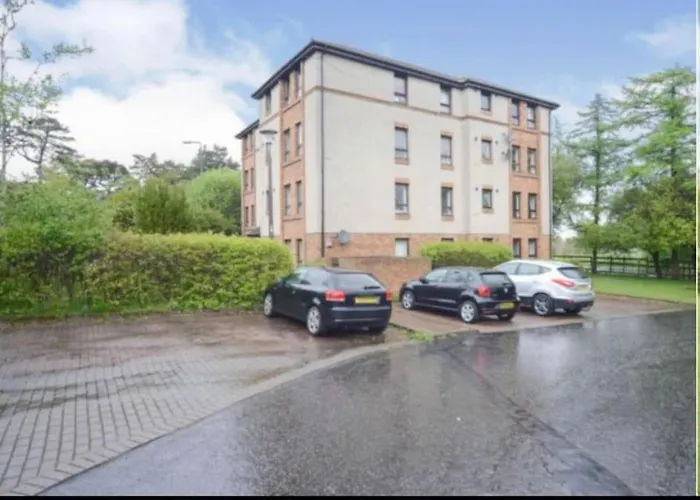 Edinburgh Two Bedrooms Apartment With Free Parking